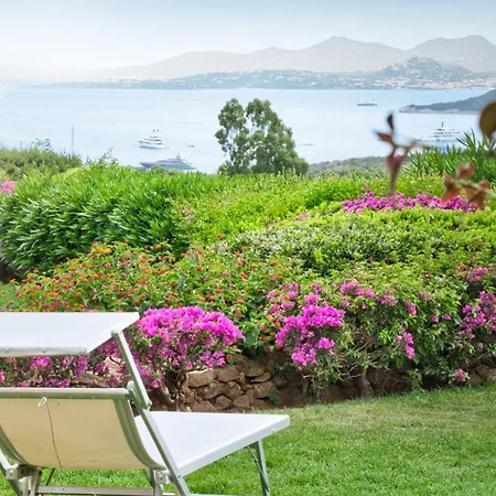 Nyaraló Amazing Two-bedroom House With Sea View In Cala Di Volpe