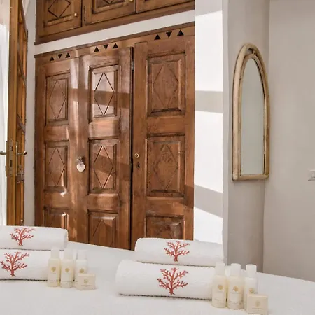 Amazing Two-bedroom House With Sea View In Cala Di Volpe Holiday home *